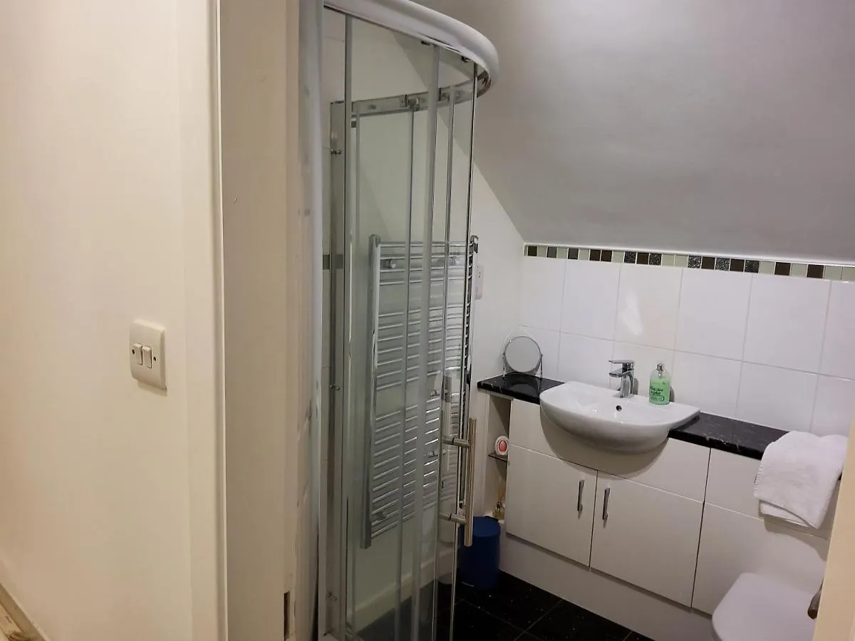 2 Bedroom Apt At Sensational Stay Serviced Accommodation Aberdeen - Clifton Road Apartment