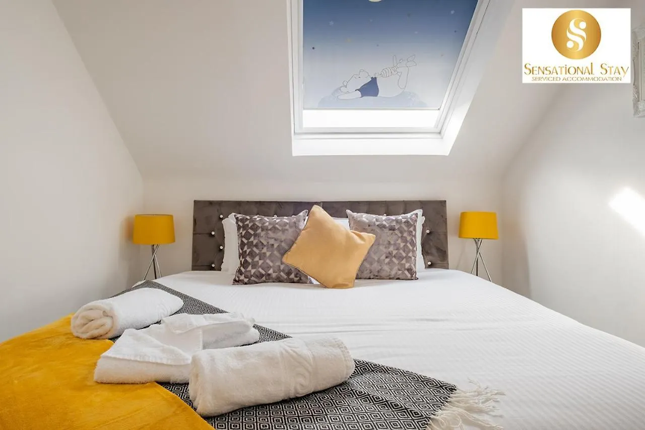 2 Bedroom Apt At Sensational Stay Serviced Accommodation Aberdeen - Clifton Road 0*,  United Kingdom