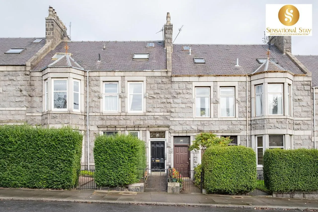 2 Bedroom Apt At Sensational Stay Serviced Accommodation Aberdeen - Clifton Road location